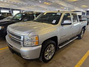 lot 10 image: 2012 Chevrolet Silverado 1500 LTZ Crew Cab 4x4