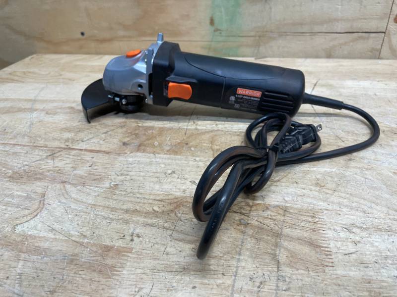 lot 201 image: WARRIOR 4.3 Amp, 4-12 in. Angle Grinder (08142515)