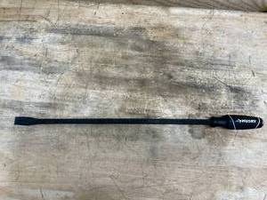 lot 91 image: Husky Pry Bar