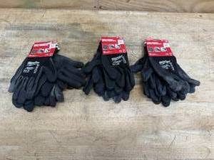 lot 182 image: Lot of 3 - 10 XL 3 pairs Black Nitrile Dipped Gloves