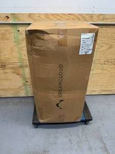 lot 11 image: DREAMCLOUD Premier 13 King Mattress - Luxury Hybrid Memory Foam