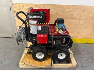 lot 16 image: NorthStar Electric Wet Steam and Hot Water Pressure Washer, 2750 PSI, 2.5 GPM, 230 Volts (MSRP $3,899.99)