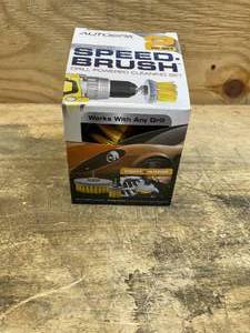 lot 240 image: Auto Spa 2 pc set (0828252)