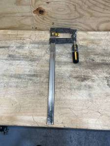 lot 241 image: Tolsen 20 clamp 10191 (08282511.55)