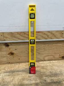lot 245 image: Tool Essentials 24 Level (0828252.39)