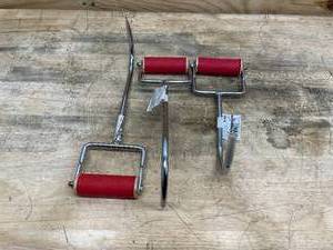 lot 258 image: Lot of 3 - Bond Standard D Style Hay Hook