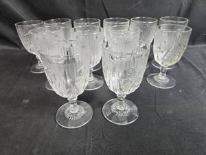 lot 40 image: Set of Vintage Etched Depression Glass Goblets with Floral Motif - Iris