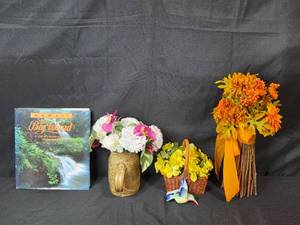lot 92 image: Hawaii The Big Island Book and Decorative Floral Arrangements Lot