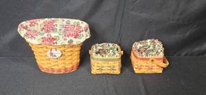 lot 159 image: Set of 3 Longaberger 2000 Handwoven Baskets with Liners