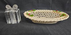 lot 162 image: Signed Handmade VTG Woven Ceramic Basket and Silvestri Frosted Glass Present Decor Pair