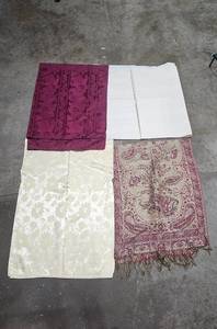 lot 190 image: Set of Decorative Tablecloths with Floral and Paisley Patterns