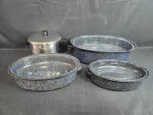 lot 211 image: Collection of Graniteware Roasters and Stainless Steel Stock Pot