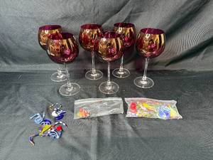 lot 249 image: Set of 6 Metallic Red Wine Glasses with Beaded Wine Charms