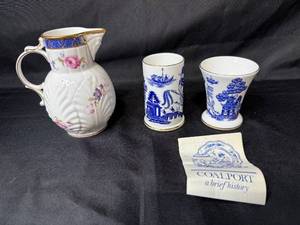 lot 282 image: Coalport Bone China Willow Pattern Miniature Jug and Cups Set