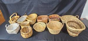 lot 290 image: Collection of Woven Baskets Assorted Styles and Sizes