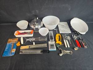 lot 356 image: Kitchenware Collection Including Mixing Bowls, Teakettle, Tools, and Gadgets