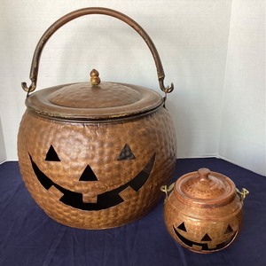 lot 19 image: Pair of Hammered Metal Jack-o-Lanterns