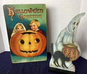 lot 36 image: Pair of Halloween Decor Props