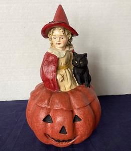 lot 53 image: Bethany Lowe Halloween Payton in Pumpkin Candy Dish