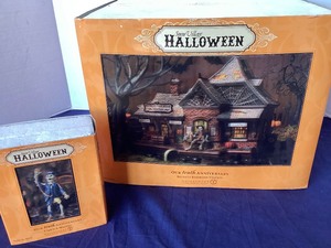 lot 121 image: Dept. 56 Halloween (10th Anniversary) Rickety Railroad Station and Times-a-Wastin