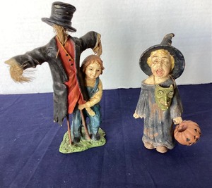 lot 150 image: Brittany Lowe Halloween  Boo Hoo Trick-or-Treater and Girl with Scarecrow