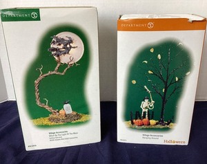 lot 209 image: Dept. 56 Halloween Witch By The Light of The Moon and Hanging Around