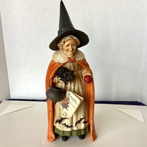 lot 228 image: Bethany Lowe Halloween The Old Benevolent Witch