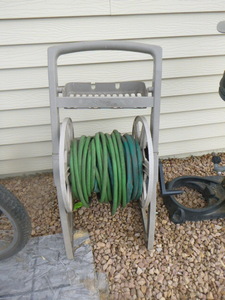 lot 9 image: Better Homes and Gardens Hose Mobile