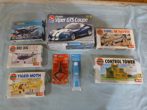 lot 57 image: 6 Vintage Model Kits
