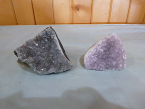 lot 65 image: 2 Amethyst Stones