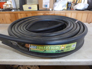 lot 86 image: Master Gardner Coiled Edging