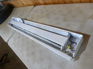 lot 87 image: Cadet 4 Electric Base Board Heater