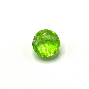lot 5 image: 7.10 Carat Natural Emerald Gemstone Loose