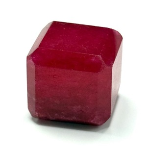 lot 11 image: 174 Carat Raw Iolite Gemstone Loose