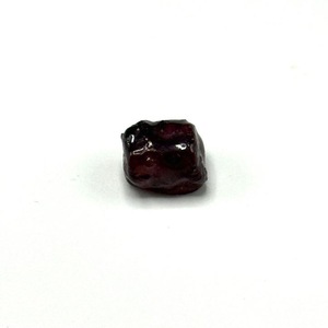 lot 17 image: 8.09 Carat Raw Madagascar Ruby Gemstone Loose
