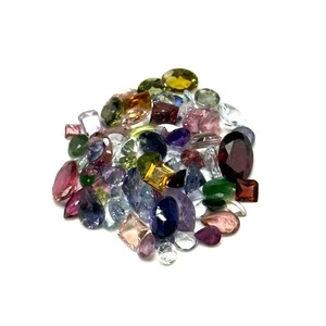lot 51 image: 20.57 Carat Assorted Gemstones Loose