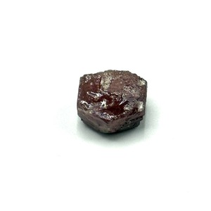 lot 62 image: 21.16 Carat Raw Iolite Gemstone Loose