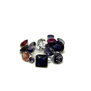lot 94 image: 4.8 Carat Assorted Gemstones Loose