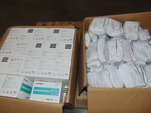 lot 31 image: Mixed Lot - Breathable Filter Disposable Face Masks