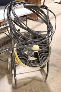 lot 1 image: Fostoria FES-1024-1C Portable Electric Salamander Heater 10000W