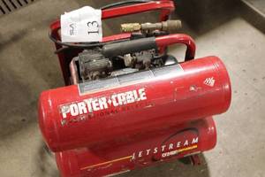 lot A-5 image: Porter-Cable Jetstream CF2400 Twin Tank Air Compressor