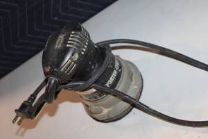 lot 8 image: Porter-Cable Electric Palm Sander with Power Cord