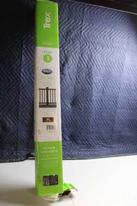 lot 37 image: Trex 4x4x39 Inch Post Sleeve Vintage Lantern VL