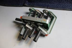 lot 82 image: Set of 4 Heavy Duty Metal C-Clamps