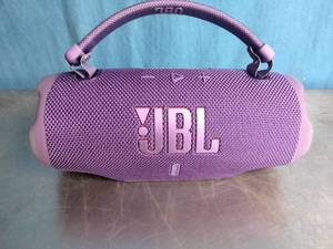lot 52 image: JBL Charge 6 Portable Bluetooth Speaker - Purple