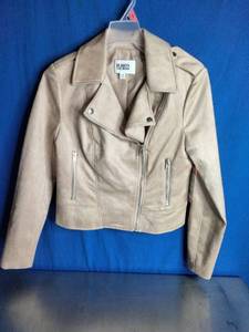 lot 59 image: Steve Madden BB Dakota Faux Suede Jacket. Brand New. Color Bone Size XS