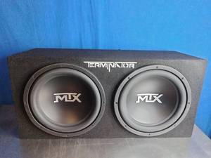 lot 67 image: MTX Terminator 1200-Watt Dual Subwoofer Enclosure