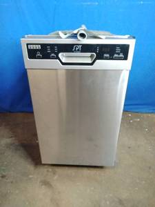 lot 86 image: SPT 18 Built-In Dishwasher with Heated Drying