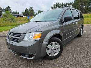 lot 1 image: 2010 Dodge Grand Caravan - 1 Owner 95K Miles