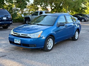 lot 5 image: 2010 FORD FOCUS SE (NO RESERVE)